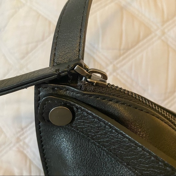 Ecco Black Leather Tote Bag - Picture 5 of 13